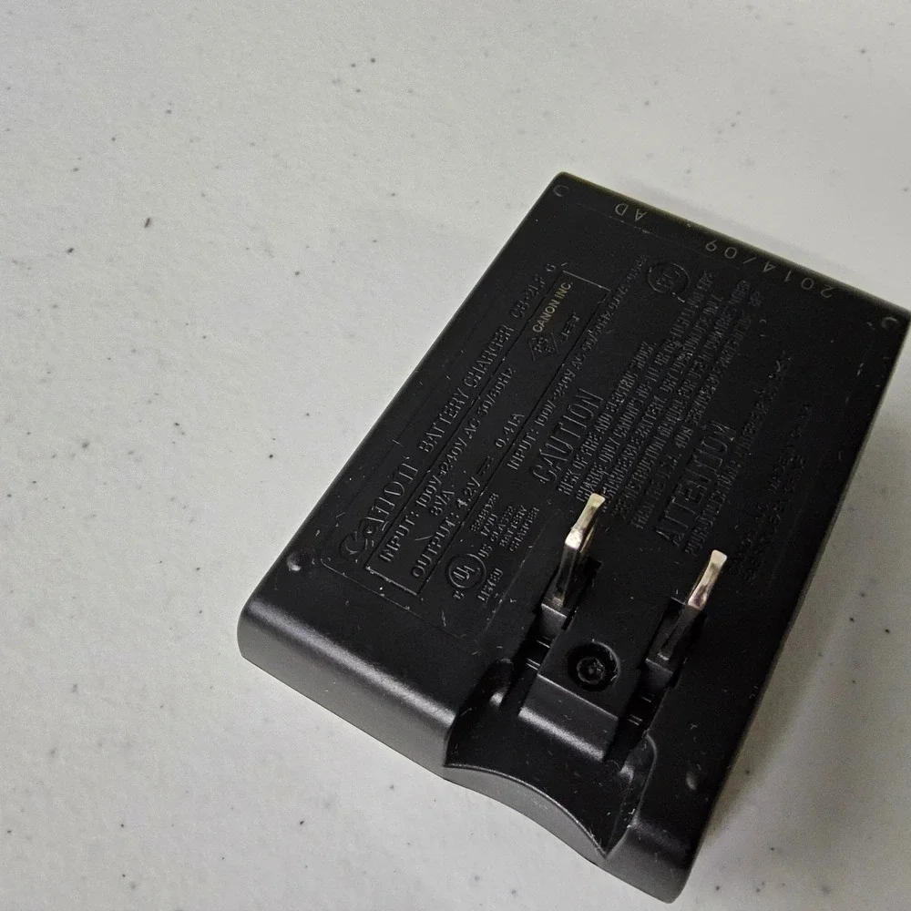 Canon Battery Charger CB-2LF‎ US Plug Power Supply Replacement Part